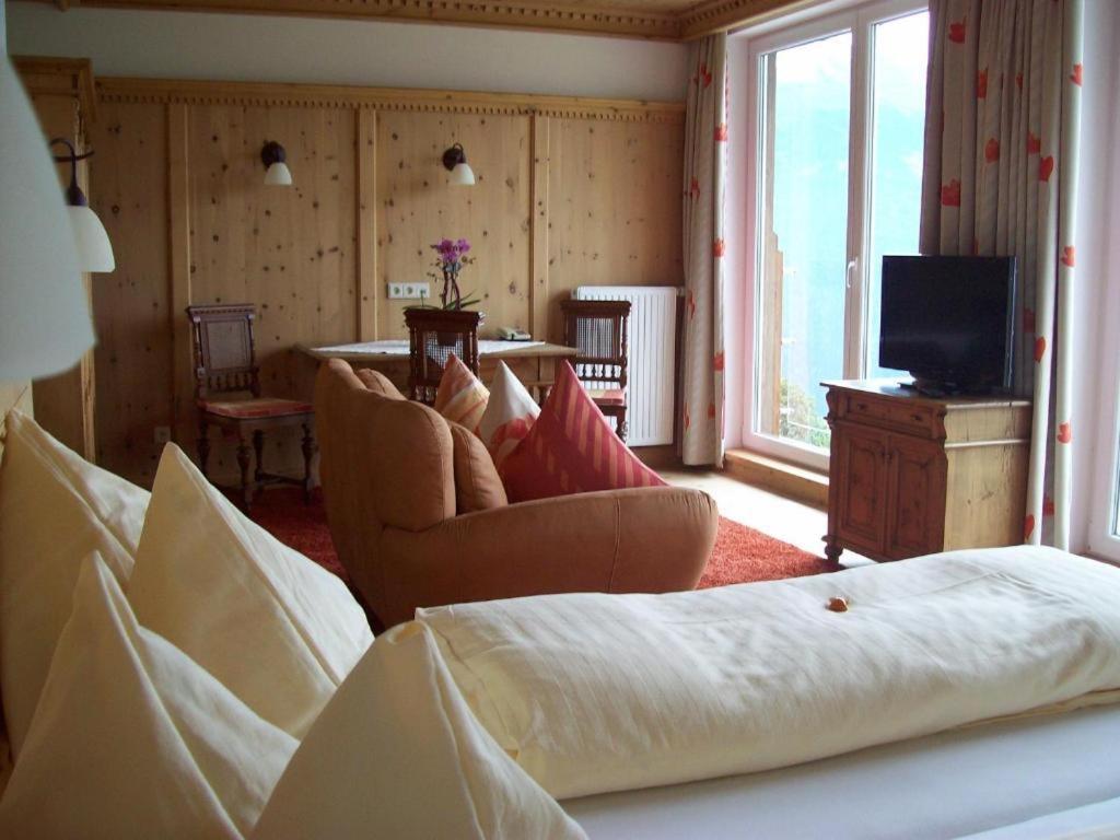 Klausner Hotel Митерзил Екстериор снимка